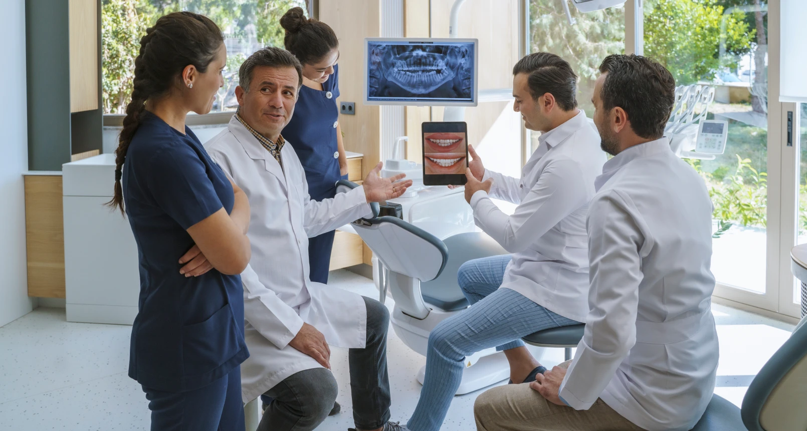Group consultation in dental office